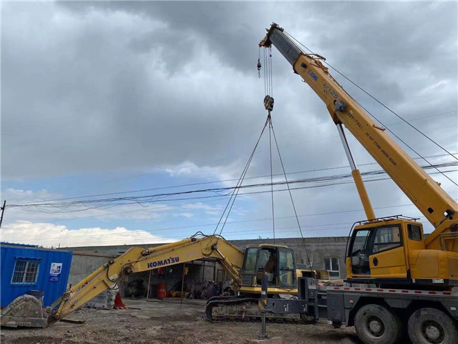 洞头区25吨吊车的工作半径是多少？