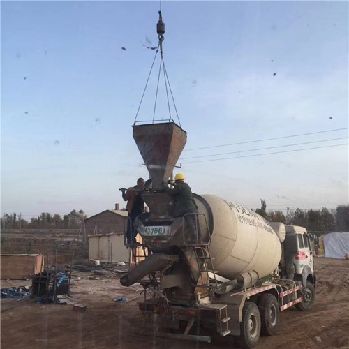 洞头区“精准瞄准”—— 吊车的 “定位导航” 技术